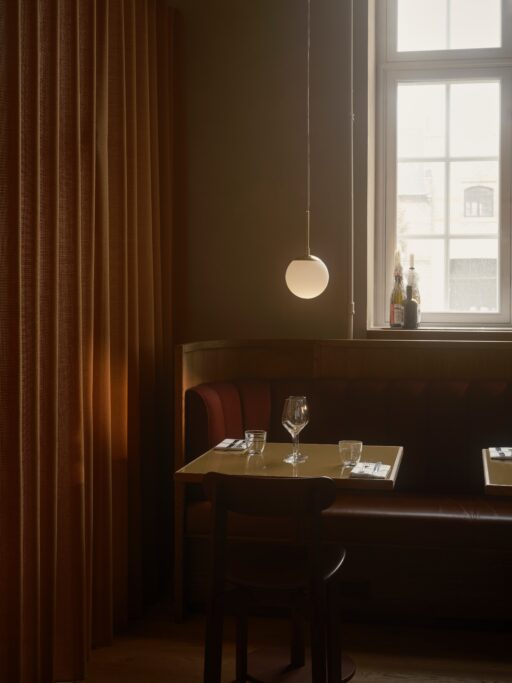 Grant 15 Pendelleuchte | Messing